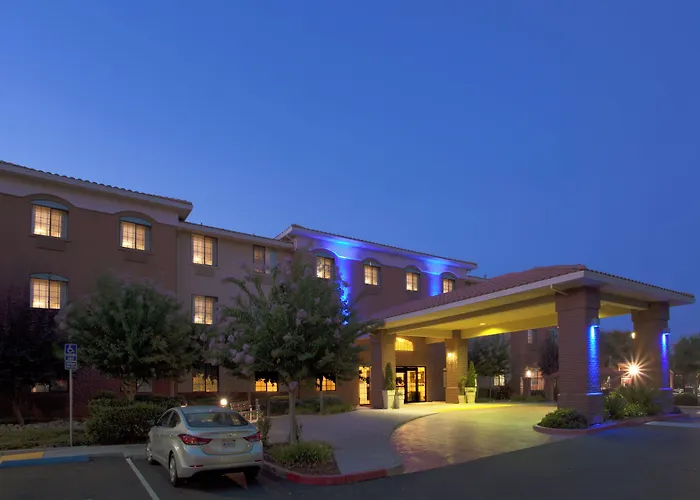Holiday Inn Express Davis-University Area By Ihg