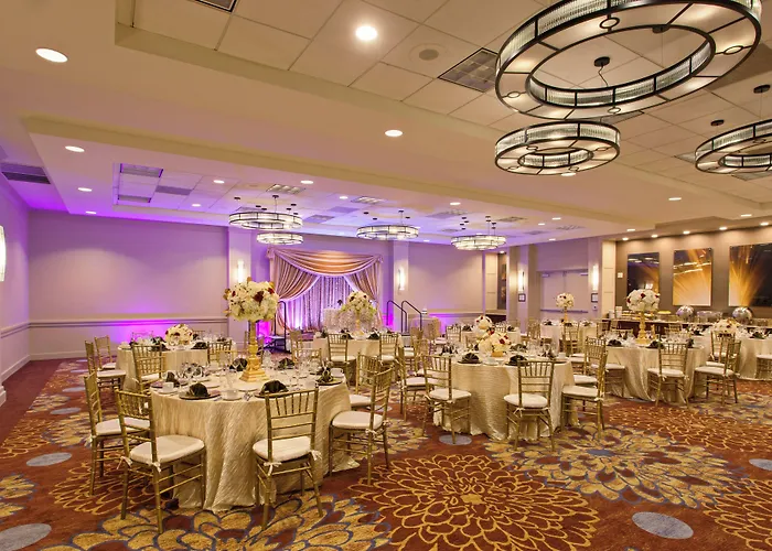 Holiday Inn Long Beach - Airport By Ihg