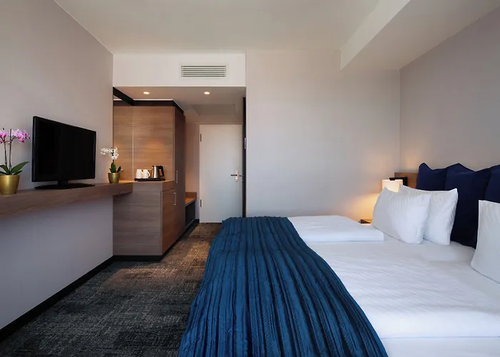 Holiday Inn Berlin City Center East Prenzlauer Berg By Ihg