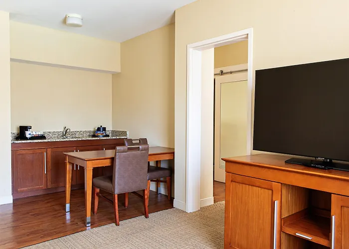 Hampton Inn Charleston-Daniel Island