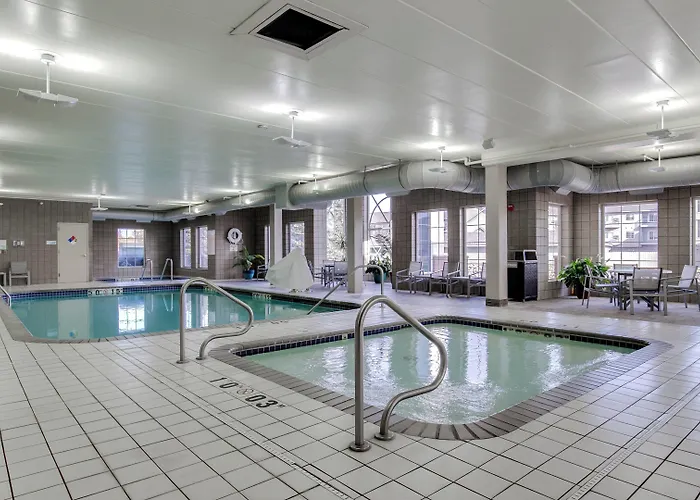 Holiday Inn Express And Suites St. Cloud By Ihg