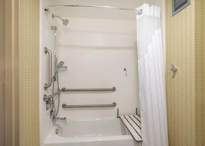 Holiday Inn Greensboro Coliseum By Ihg