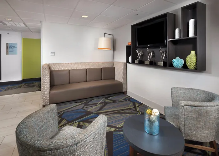 Holiday Inn Express Middlesboro By Ihg