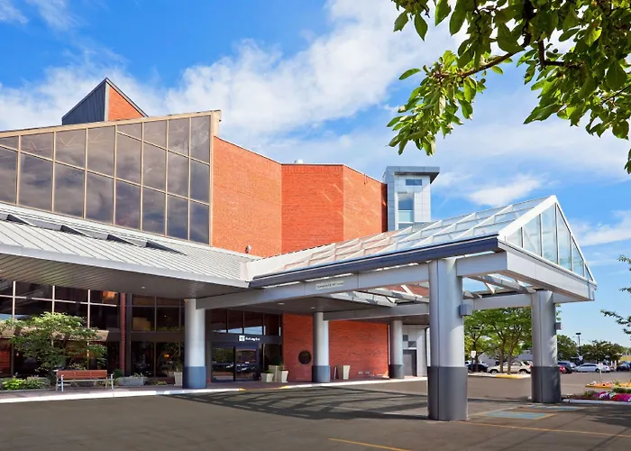 Holiday Inn Oakville Centre By Ihg