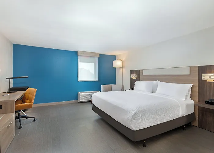 Holiday Inn Express Atlanta Airport - North By Ihg