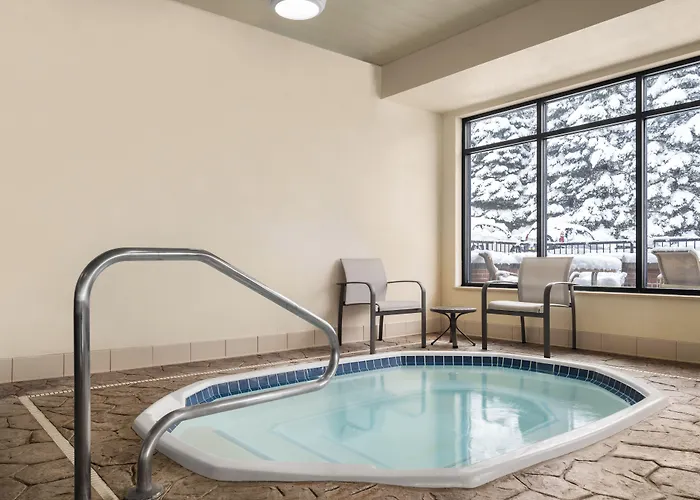 Holiday Inn Express Meadville