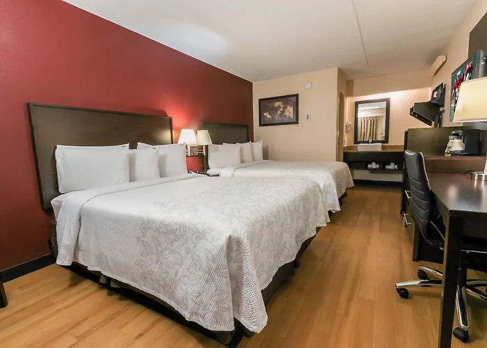 Red Roof Inn Plus+ West Springfield
