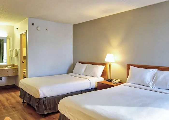 Motel 6 Buffalo Ny Airport Williamsville
