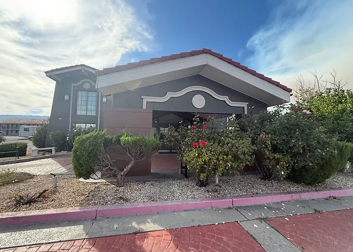 Days Inn By Wyndham Reno