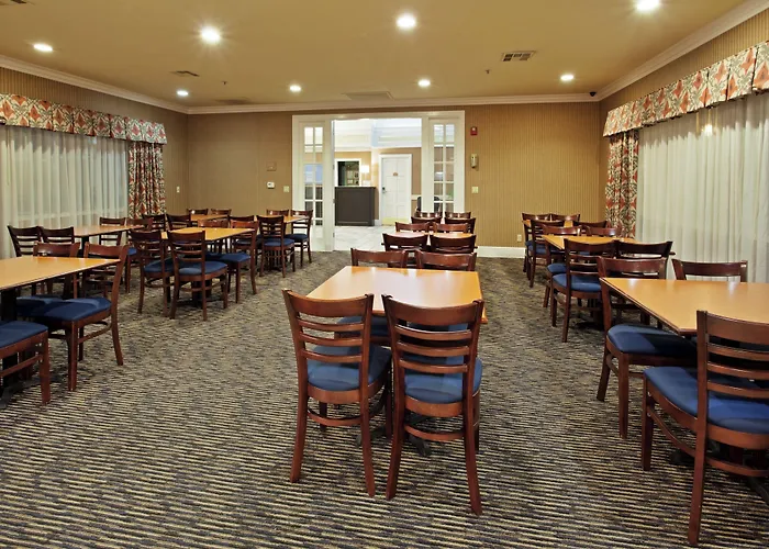 Holiday Inn Express Corning By Ihg