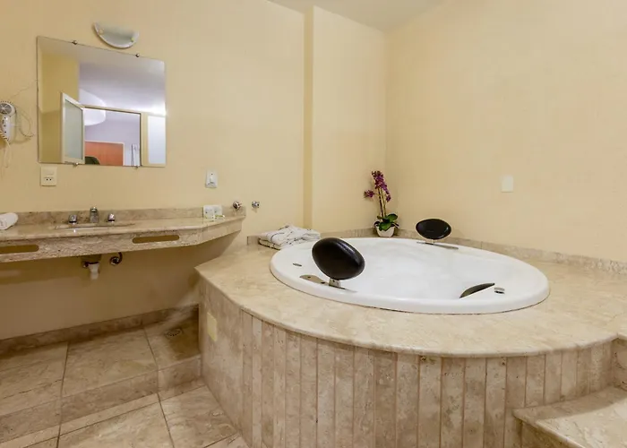 Hotel Minas Tower Leopoldina By Castelo Itaipava