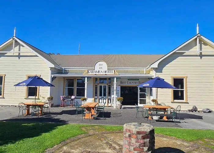 Karamea Hotel