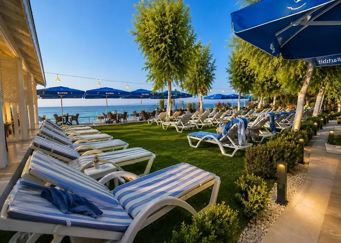 Grand Koru Hotel Beach
