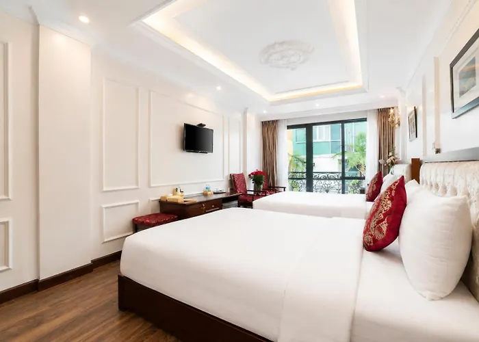 Golden Sail Hotel & Spa