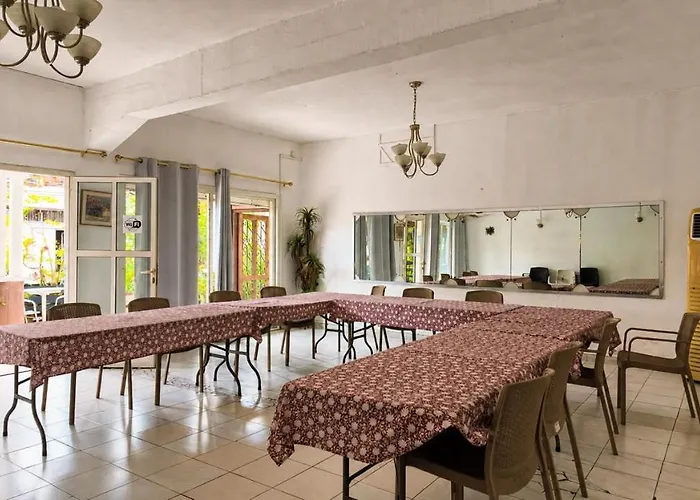 Hotel Jardin de la Paix