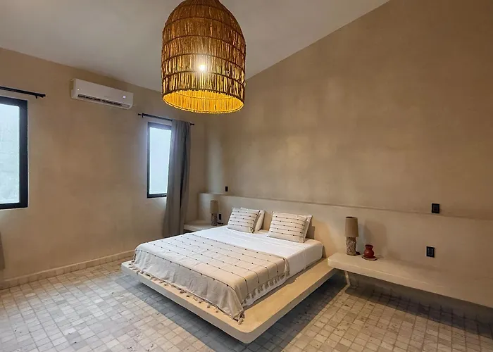 Hotel Makaaba Eco-Boutique