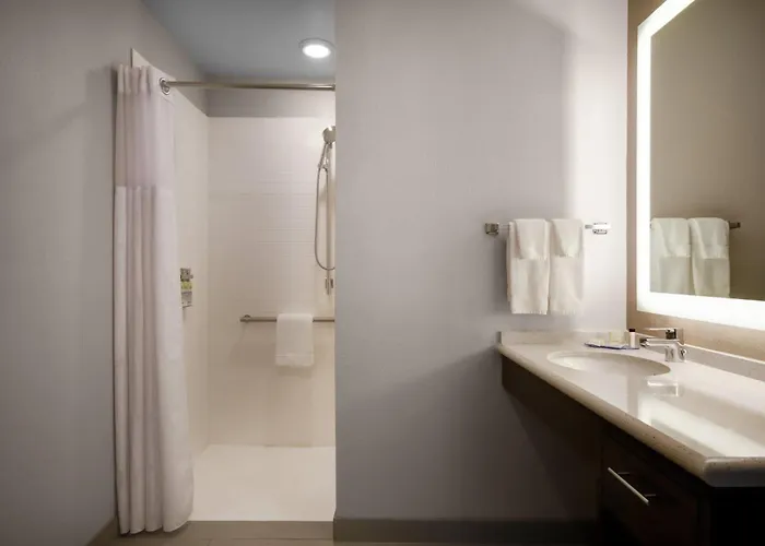 Staybridge Suites - Holland By Ihg