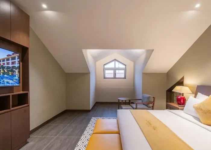 Senna Hue Hotel