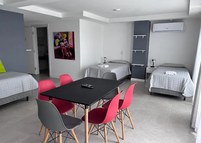 Quijano Hotel - Aparts&Suites