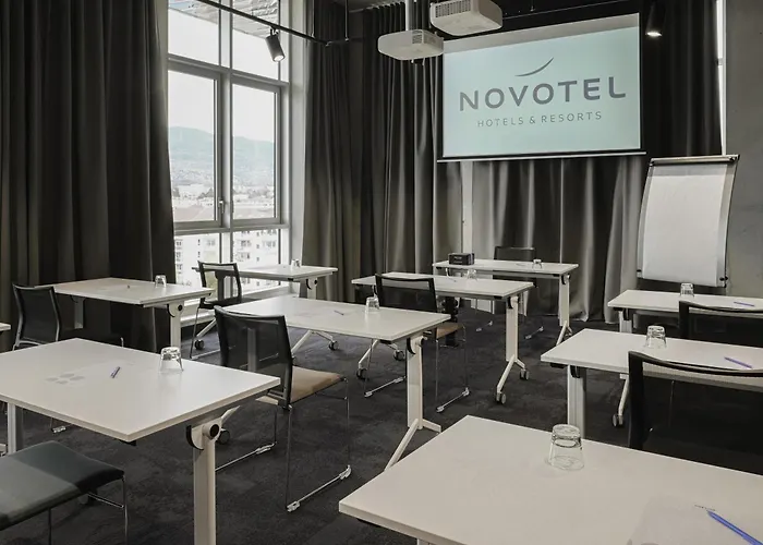 Novotel Annemasse Centre - Porte De Geneve