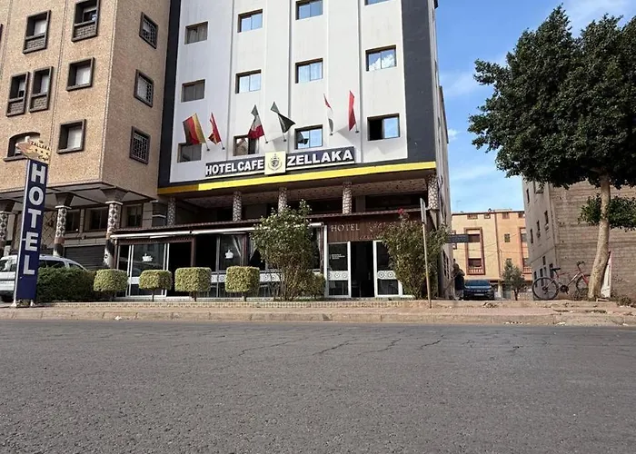 ZELLAKA hôtel&café