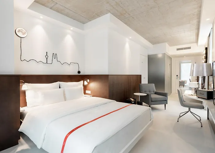 Ruby Ella Hotel Cologne