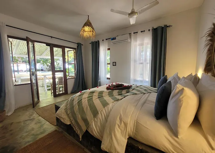 Garden Beach Bungalows Jambiani