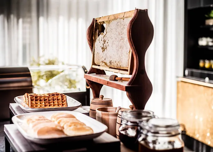 Courtyard By Marriott Baku