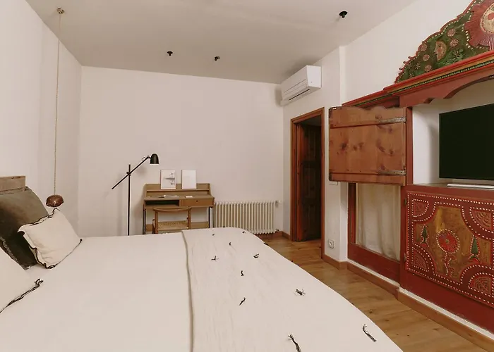 Santa Llucia Rupit (Adults Only)
