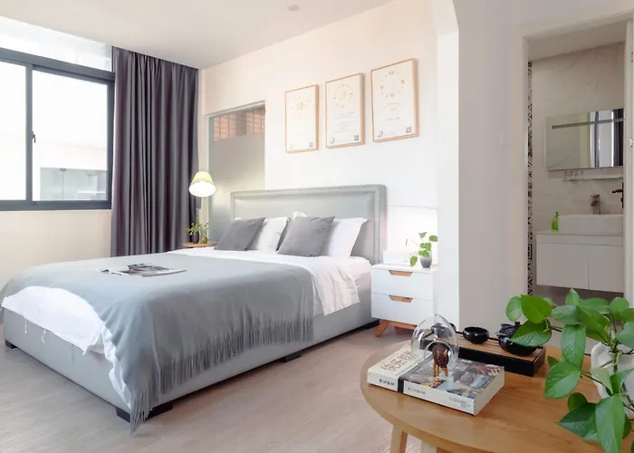 Xiamen 12 Seaside Hotel - 3 Min Walk To Huangcuo Beach