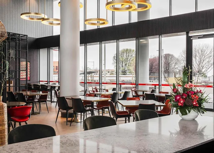 Novotel Devonport