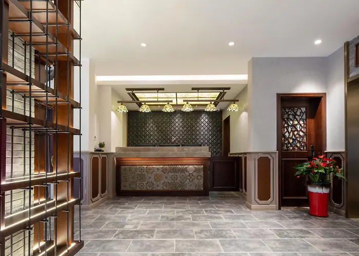 Nost Algia S Hotel Chengdu Kuanzhai Alley