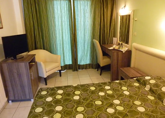 Oasis Hotel
