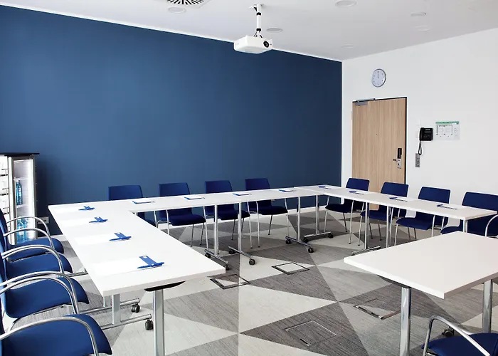 Holiday Inn Express Oberhausen By Ihg