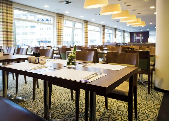 Holiday Inn Express Guetersloh By Ihg