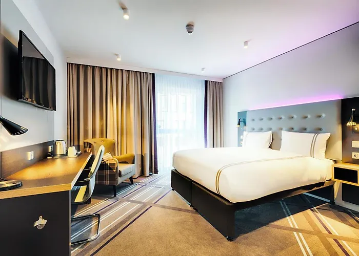 Premier Inn Darmstadt City Centre