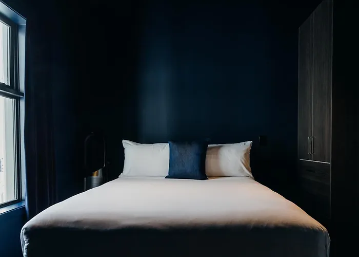 Abstract Hotel