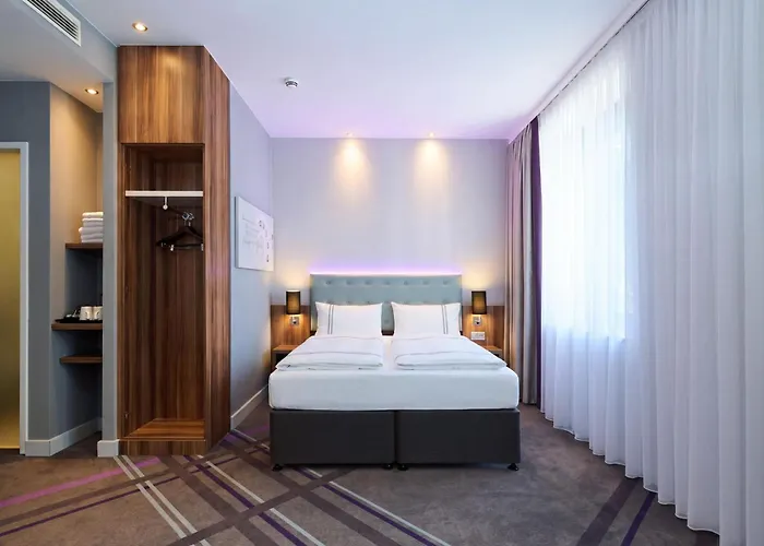 Premier Inn Frankfurt City Centre