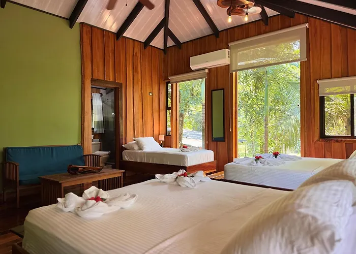 Natural Drake Bay Hotel Boutique