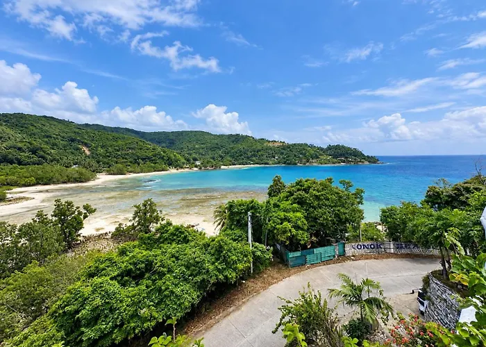 Lonos Circle Ocean View Room