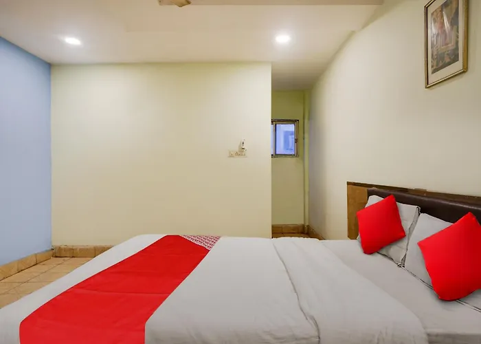 Hotel O Sree Simran Palace