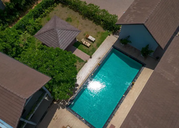 Lion Gate Hotel Sigiriya