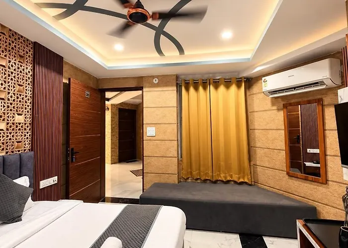 Hotel Asha Delight