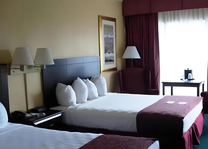 Magnuson Grand Conference Hotel