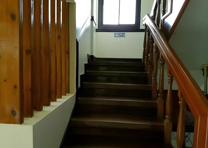 Vest Grand Suites