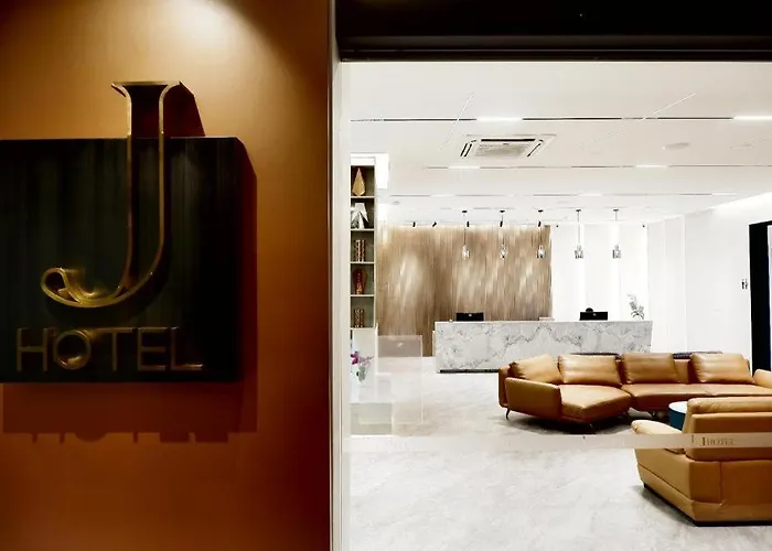 J Hotel