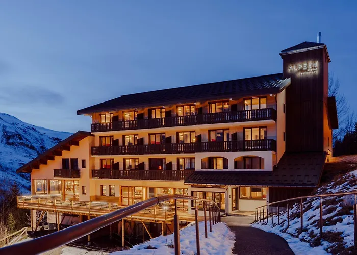 Alpeen Hotel