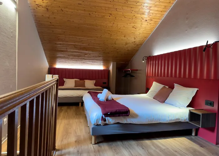 Alpeen Hotel