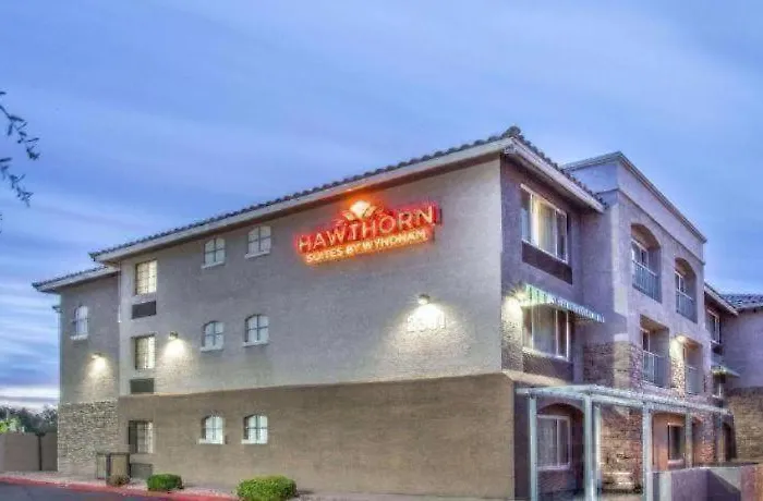 Hawthorn Suites By Wyndham Tempe/Mesa/Phoenix Area