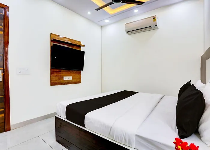 Hotel O Sunshine